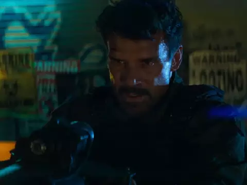 Werewolves | Frank Grillo é jogado aos lobos em trailer do filme