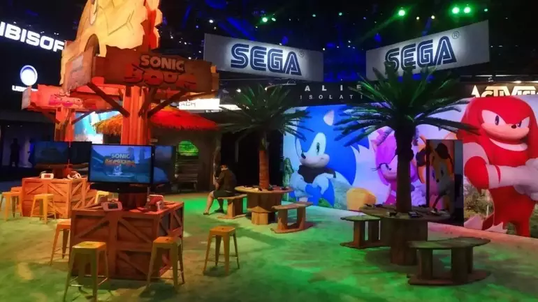 Imagem do estande da Sega na E3 