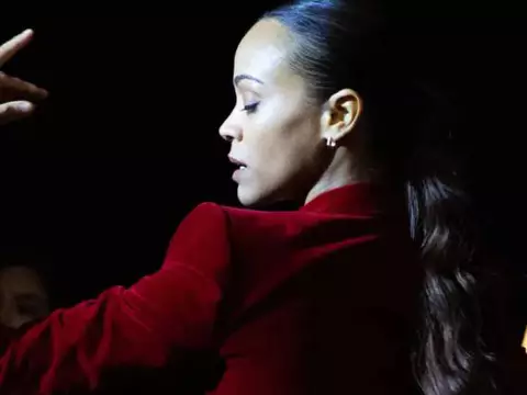 Zoe Saldaña em Emilia Pérez (Reprodução)