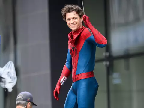 Tom  Holland