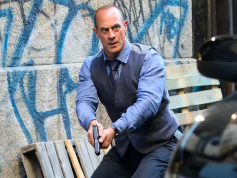 Christopher Meloni em Law & Order: Organizes Crime (NBC/Divulgação)