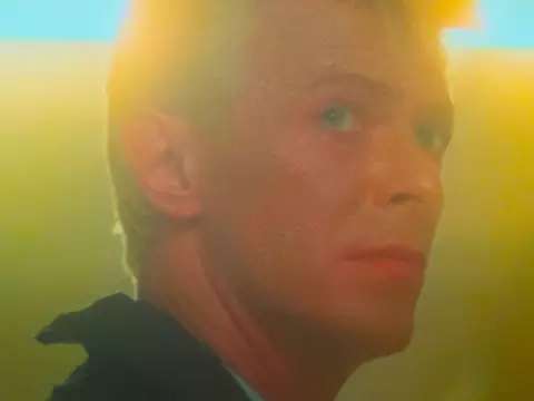 David Bowie em Moonage Daydream (NEON/Reprodução)