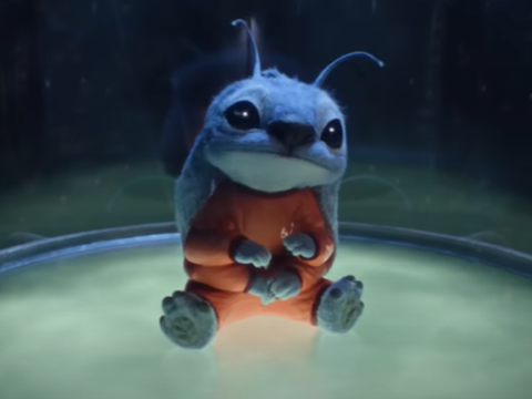 Stitch Surpreende Fãs no Rio em Ação Promocional do Novo Live-Action de Lilo & Stitch