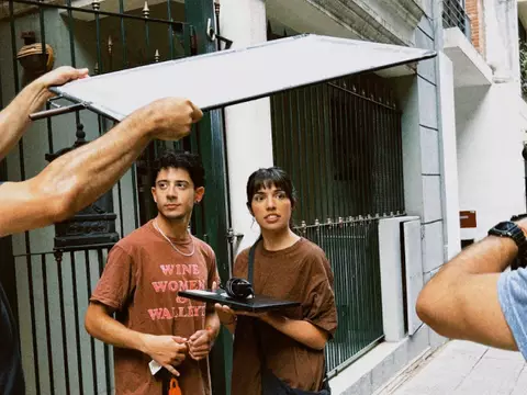 Así es SHORTA, series latinas originales en formato vertical