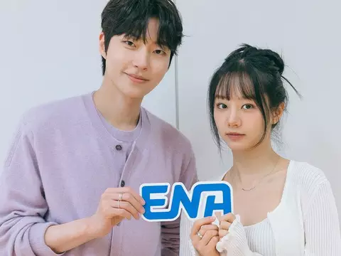 Hwang In-yeop e Hyeri nos bastidores de Dream to You (Reprodução)