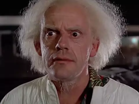 Christopher Lloyd em cena de De Volta Para o Futuro (Reprodução)