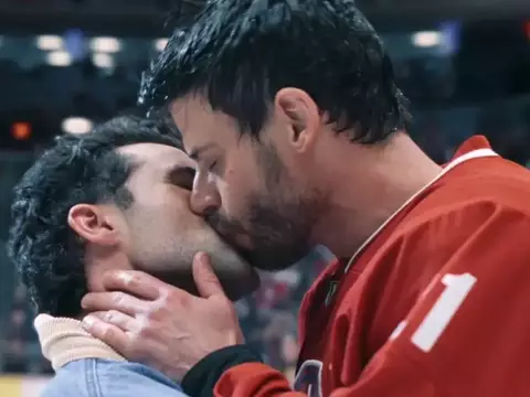 Ator de Heated Rivalry fala sobre episódio 5; saiba mais