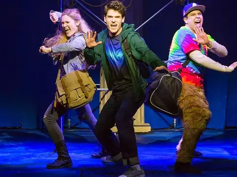 Percy Jackson: O Ladrão de Raios | Musical anuncia atores de Luke e Clarisse