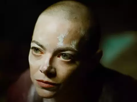 Bugonia | Filme de Yorgos Lanthimos com Emma Stone ganha novo trailer