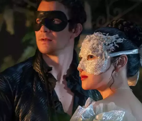 4ª temporada de Bridgerton tem início promissor