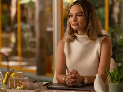 Lily James vai estrelar filme de terror do diretor de Acompanhante Perfeita