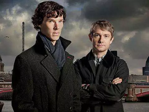 Sherlock | "Nunca disse que a quarta temporada seria a última", diz o criador da série no painel na SDCC