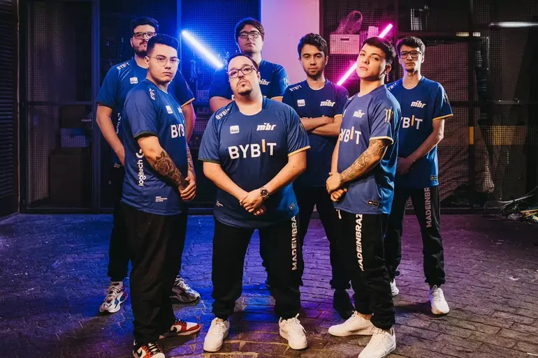 Valorant: FURIA bate a T1 e avança no LOCK//IN São Paulo