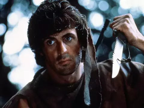 Diretor explica como prelúdio de Rambo será diferente dos filmes anteriores