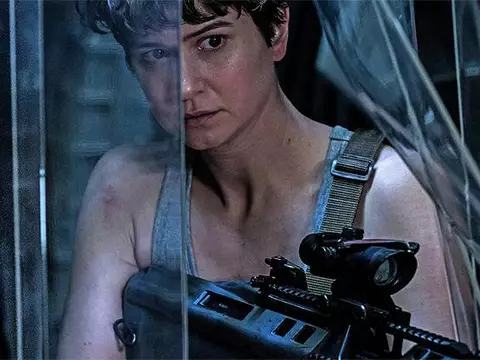 Alien: Covenant | Katherine Waterston manda mensagem para o pai em novo vídeo