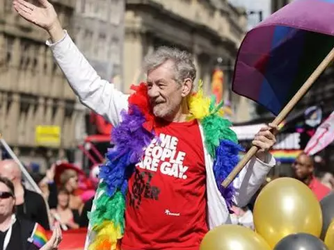 Orgulho LGBT e sua importância no pop