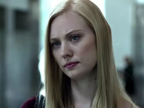 Demolidor: Deborah Ann Woll diz que ainda não foi convidada para retornar