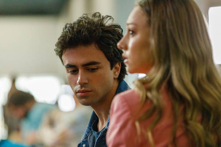 Elite Brasil - O primeiro curta com Rebeka, Caye e Guzmán já está  disponível na Netflix.