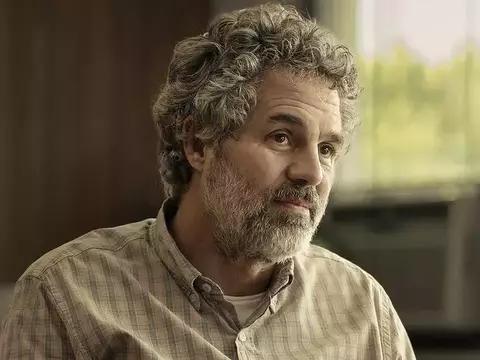 Mark Ruffalo critica James Cameron por opinião sobre aquisição da Warner Bros.