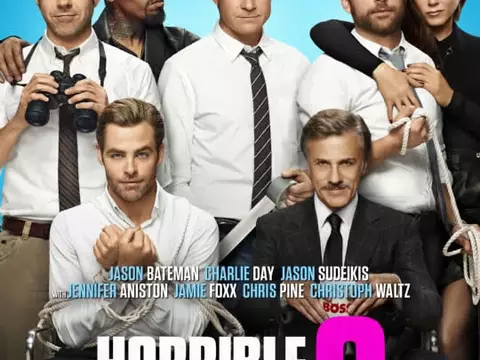 Quero Matar Meu Chefe 2 | Christoph Waltz de bigode e mais no novo pôster do filme