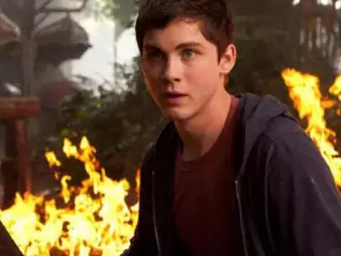 Logan Lerman em Percy Jackson e o Mar de Monstros (Reprodução)