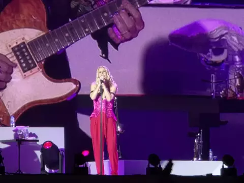 Show do Kid Abelha em São Paulo: Nostalgia e hits no Nubank Parque