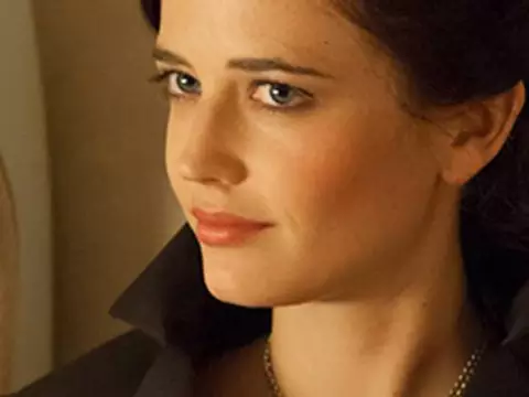 Eva Green como Vesper Lynd em 007 - Cassino Royale (Reprodução)