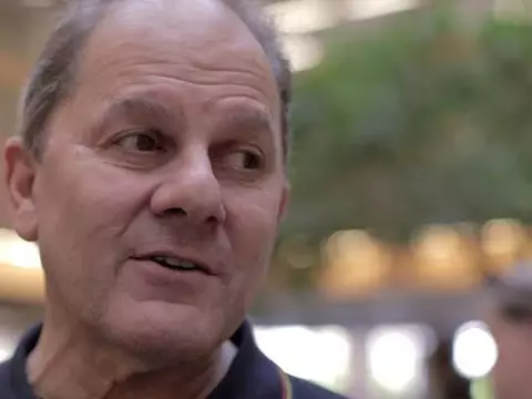 Renowned Sci-Fi Author Recounts Credit Battle on ‘Star Trek: The Motion Picture'
