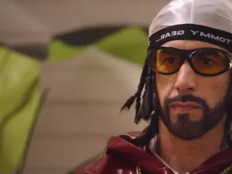 Película de Sacha Baron Cohen tiene récord de menos días de espera del cine a streaming