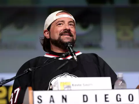 Jay and Silent Bob | Novo filme terá elenco de The Flash, diz Kevin Smith