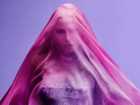 Assista ao vídeo oficial de I Feel So Free, novo single de Madonna