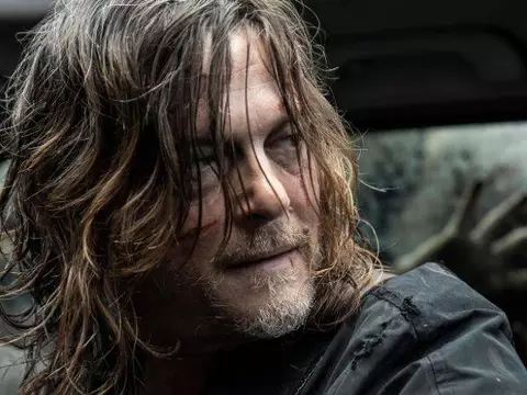 The Walking Dead | Norman Reedus relembra primeiro beijo em cena: "Desastroso"