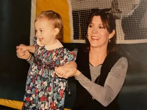 Billie Lourd e Carrie Fisher (Instagram/Reprodução)