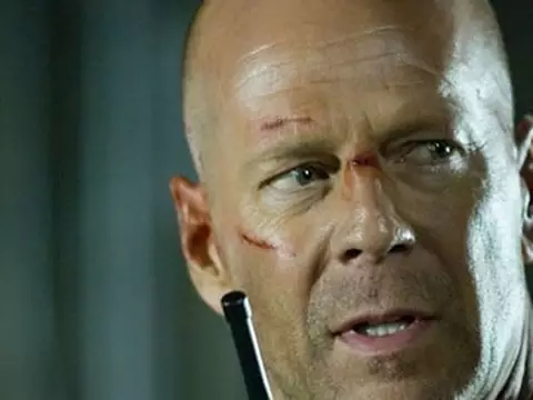 Duro de Matar pode ganhar reboot com jovem John McClane