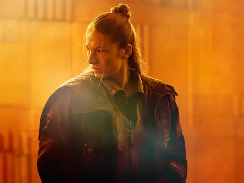 ¡Blade Runner 2099 estrena un nuevo tráiler protagonizado por Hunter Schafer y Michelle Yeoh!