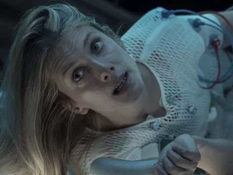 Mélanie Laurent em Oxigênio, suspense de Alexandre Aja na Netflix
