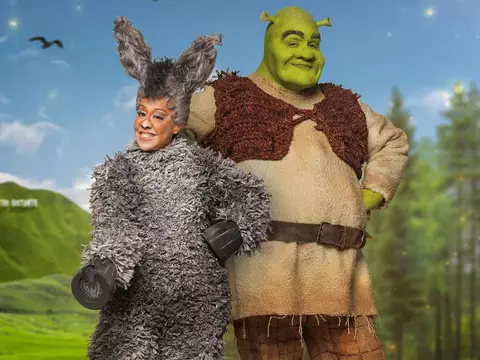 Shrek - O Musical terá Evelyn Castro como Burro