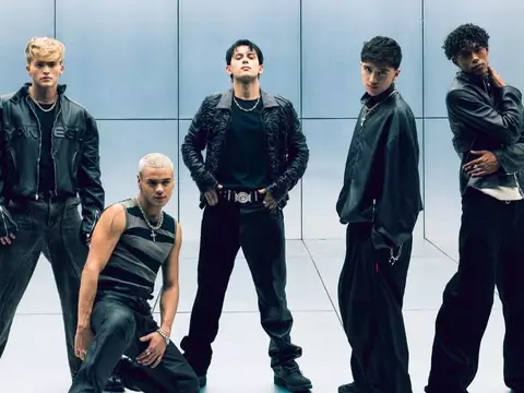 Santos bravos; à extrema direita, Kauê Penna (Reprodução)