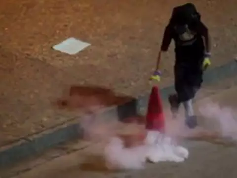 Abaixando a máquina 2: No limite da linha | Trailer 1