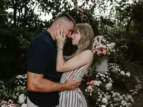 Taylor Swift Travis Kelce
