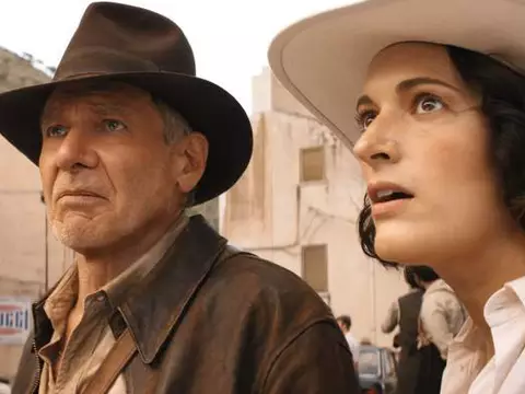 Harrison Ford e Phoebe Waller-Bridge em Indiana Jones e a Relíquia do Destino (Reprodução)