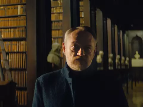 Fundação | David Goyer deixa cargo de showrunner após conflitos orçamentários