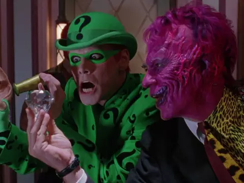Batman Eternamente | Jim Carrey detalha briga com Tommy Lee Jones nos bastidores