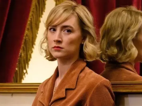 Saoirse Ronan, em cena de Blitz