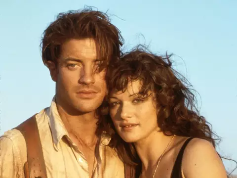 Brendan Fraser y Rachel Weisz