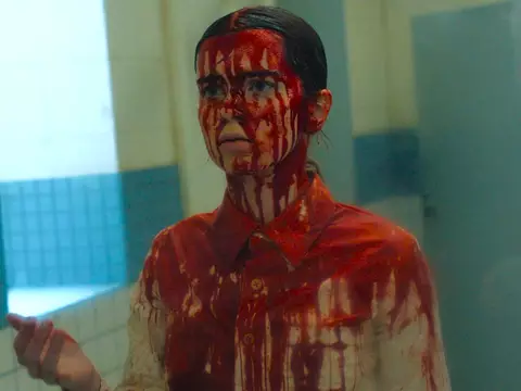 Carrie | 5 easter eggs que quizá no viste en la nueva serie de Prime Video