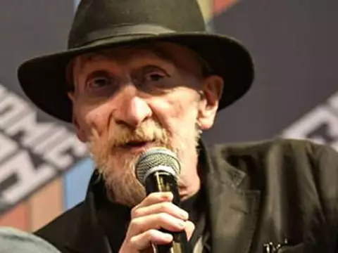 Frank Miller comenta Batman vs Superman e diz: "Meu Batman do cinema enfrentaria inimigos com as mãos"