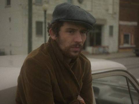 The Mastermind: A Inesperada Fusão de Kelly Reichardt entre Slow Cinema e Suspense de Roubo