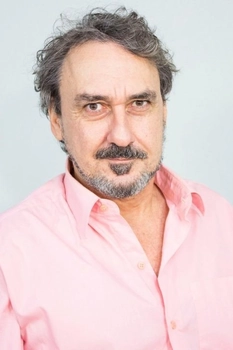 Foto de Charles Myara