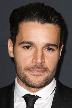 Foto de Christopher Abbott